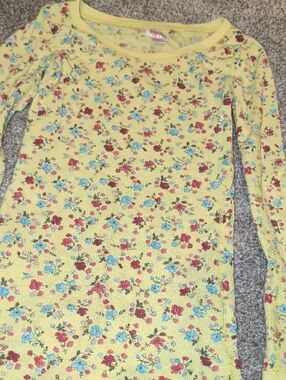 Mossimo Supply Co. Pale Yellow Floral Ribbed Top #B1028